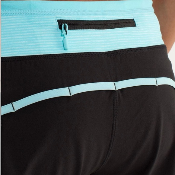 Lululemon Turbo Run Shorts Size 6 - Picture 4 of 12